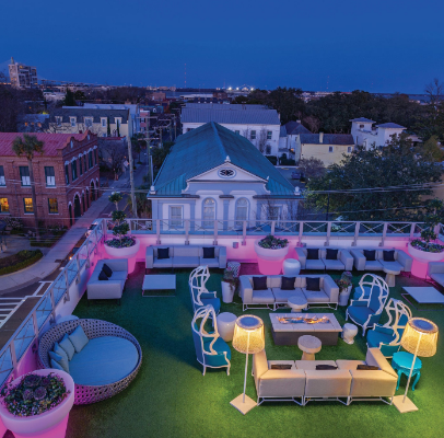 Charleston late-night dining spot